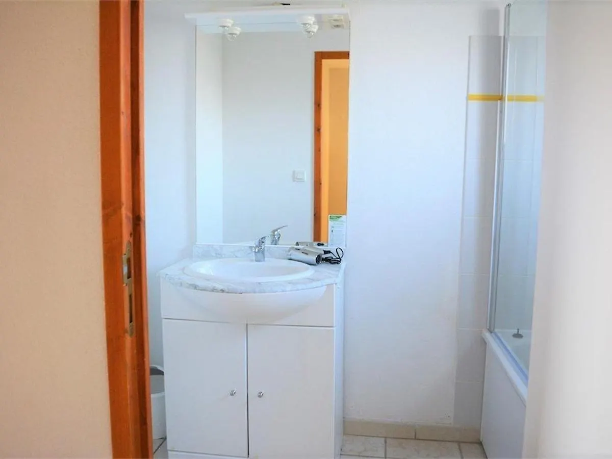 Maison Duplex Avec Terrasse, 2 Chambres, Piscines Et Parking - Fr-1-382-19 Salavas Holiday home