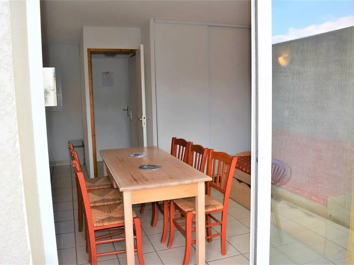 Maison Duplex Avec Terrasse, 2 Chambres, Piscines Et Parking - Fr-1-382-19 Salavas
