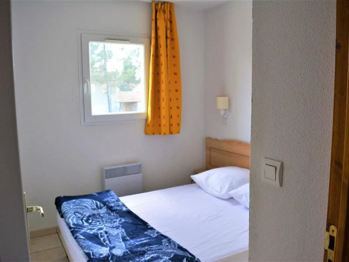 Maison Duplex Avec Terrasse, 2 Chambres, Piscines Et Parking - Fr-1-382-19 Salavas 0*,