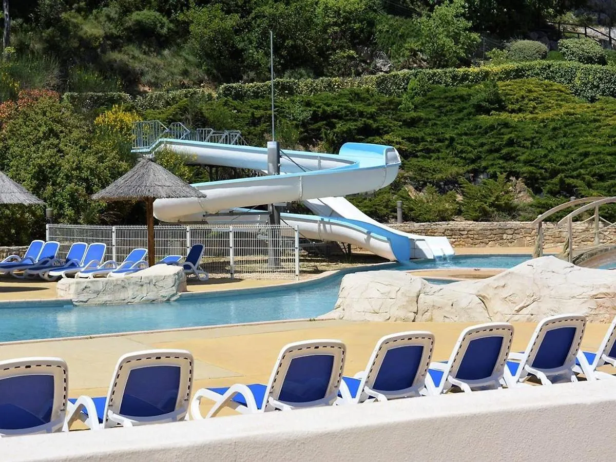 Holiday home Maison Duplex Avec Terrasse, 2 Chambres, Piscines Et Parking - Fr-1-382-19 Salavas